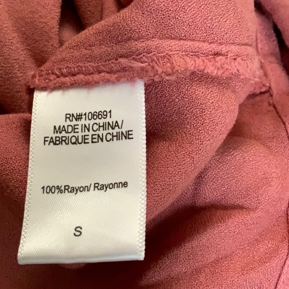 Young Fabulous & Broke two tone- pink V neck top. Size S - Picture 8 of 8